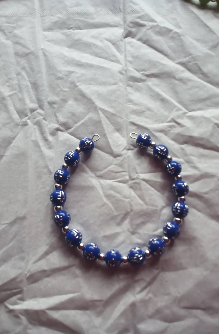 cross beaded bracelet