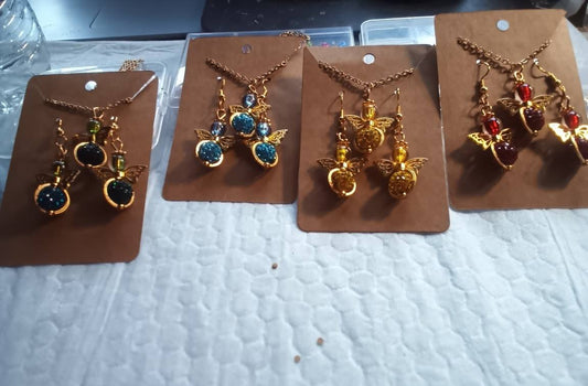 angel earrings/necklace set gold (Copy)