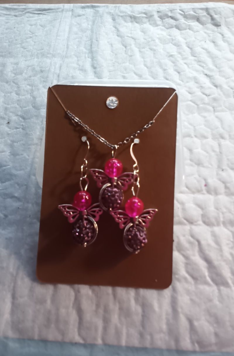 angel earrings/necklace set silver