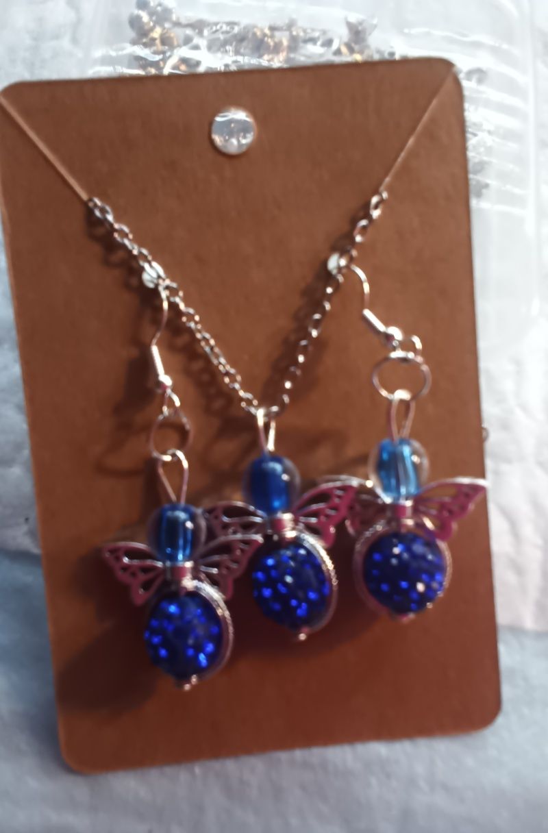 angel earrings/necklace set silver