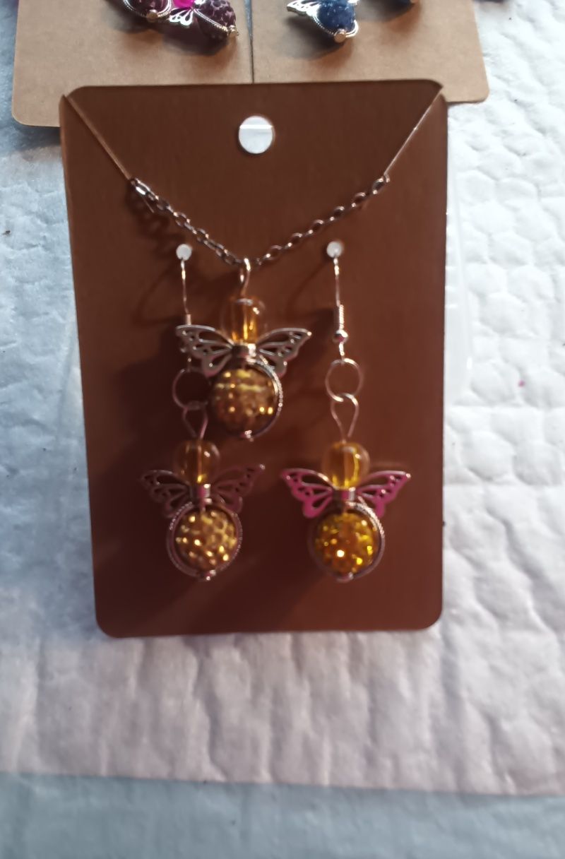 angel earrings/necklace set silver