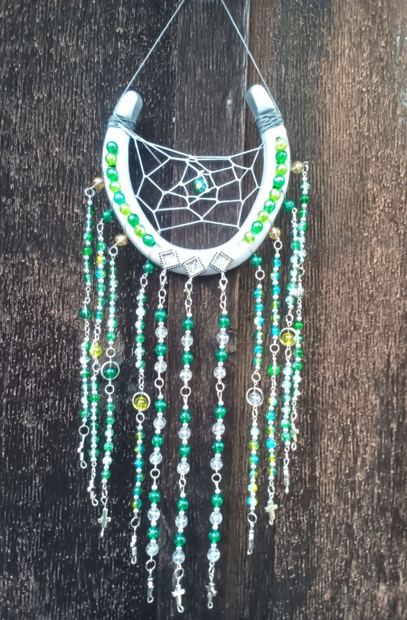 Horse shoe sun catcher